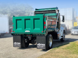 
										2015 Peterbilt 337 full									