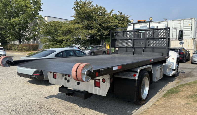 
								2020 Peterbilt 330 full									