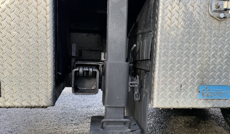 
								2010 International 4300 full									