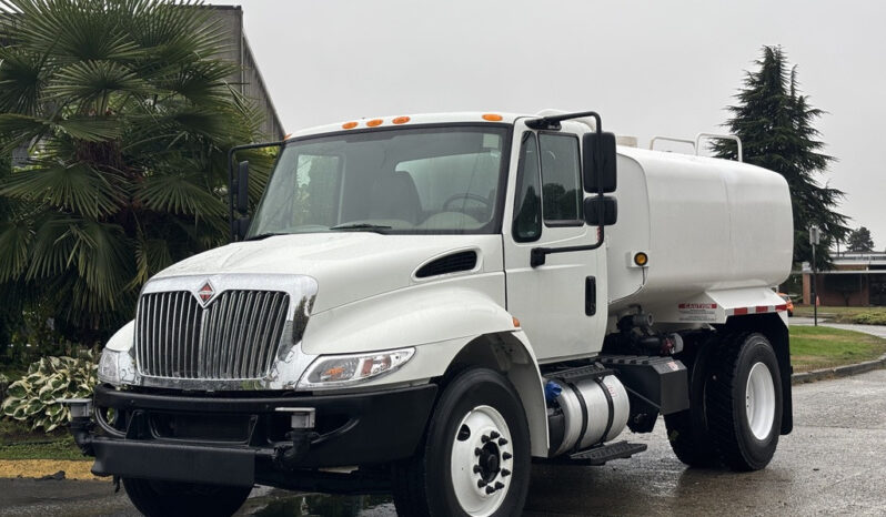 
								2019 International DuraStar full									