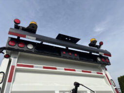 
										2013 International 7400 full									