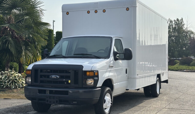 
								2008 Ford E-350 full									