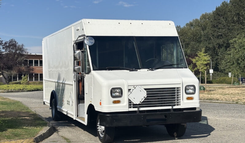 
								2012 Ford E-450 Super Duty full									