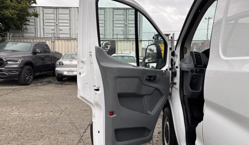 
								2019 Ford Transit-350 full									