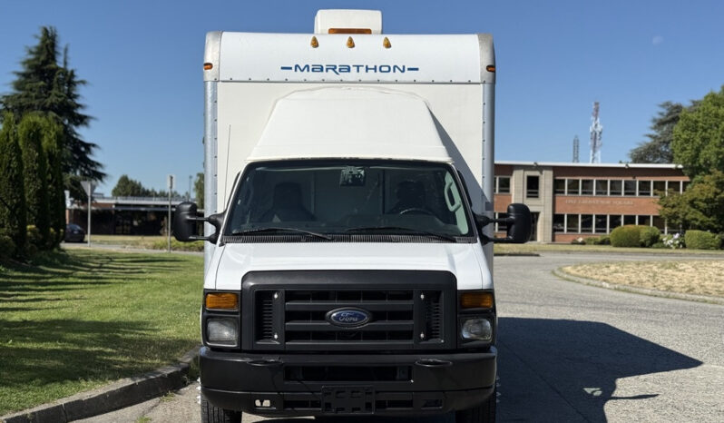 
								2013 Ford Econoline full									