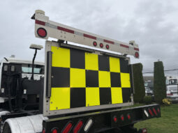 
										2016 Freightliner 108SD full									