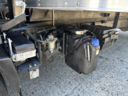 
										2022 Isuzu NRR full									