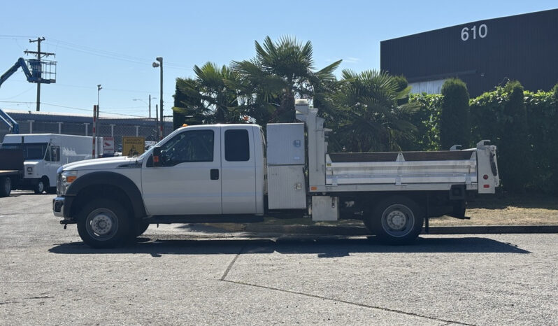 
								2016 Ford F-550 full									