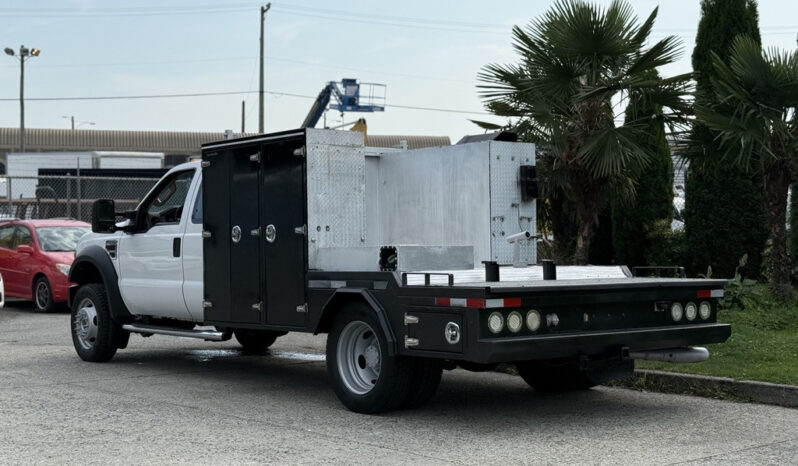 
								2008 Ford F-450 full									