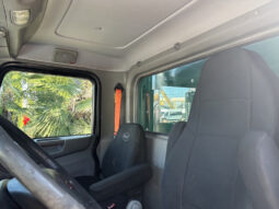 
										2015 Peterbilt 337 full									