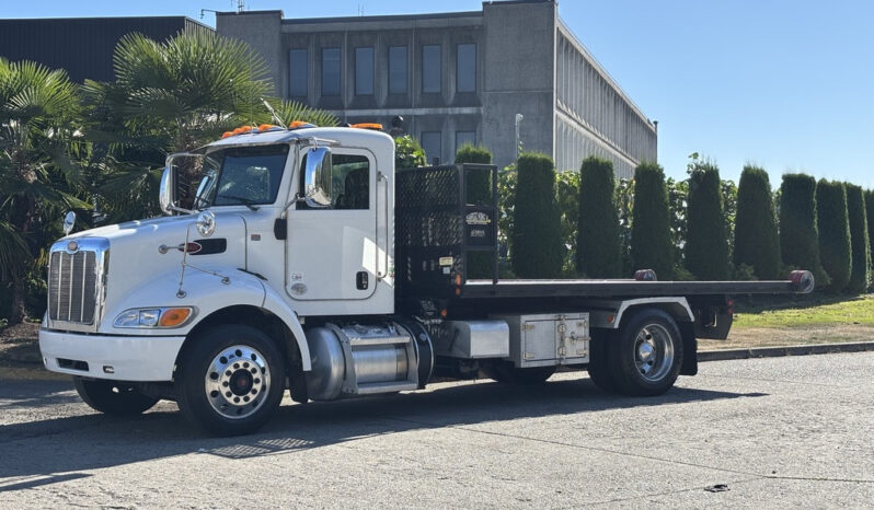 
								2020 Peterbilt 330 full									