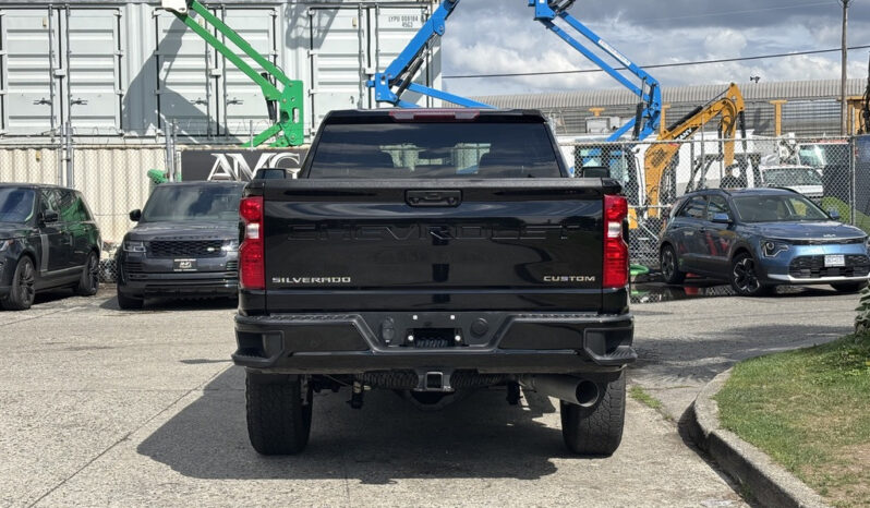 
								2023 Chevrolet Silverado 2500HD full									