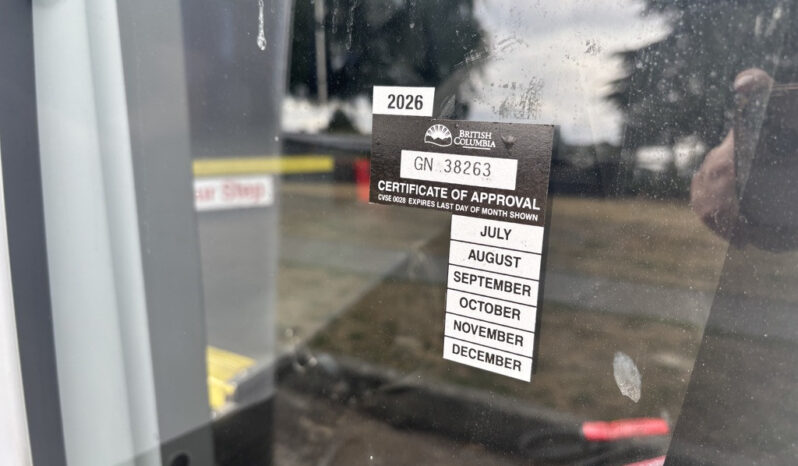 
								2020 Chevrolet Express 4500 full									