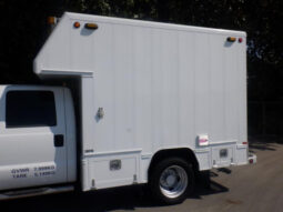 
										2012 Ford F-550 full									