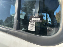 
										2005 Freightliner M2 106 full									