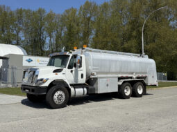 
										2009 International 7500 full									