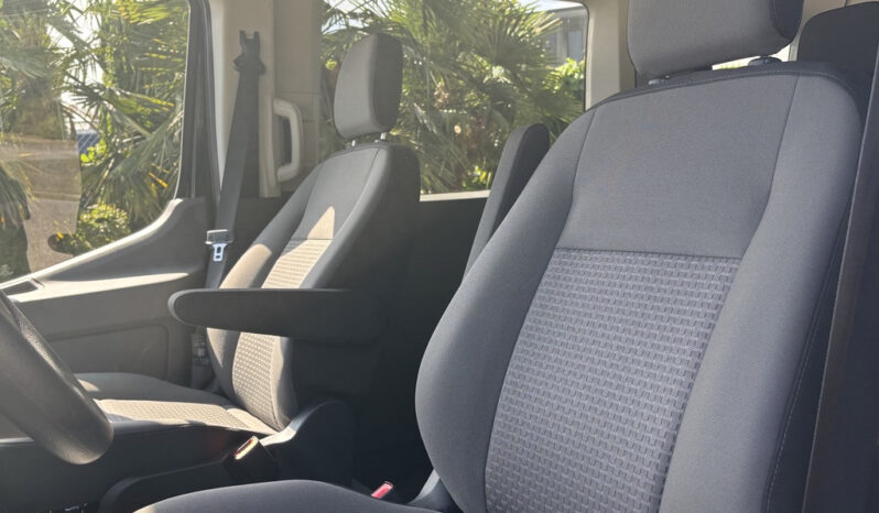 
								2025 Ford Transit full									