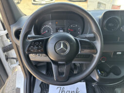 
										2019 Mercedes-Benz Sprinter full									