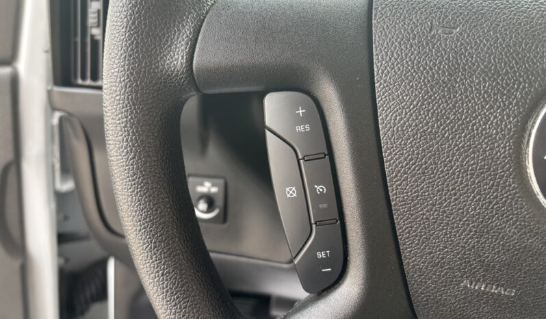 
								2020 Chevrolet Express full									