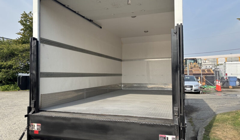 
								2008 Ford E-350 full									