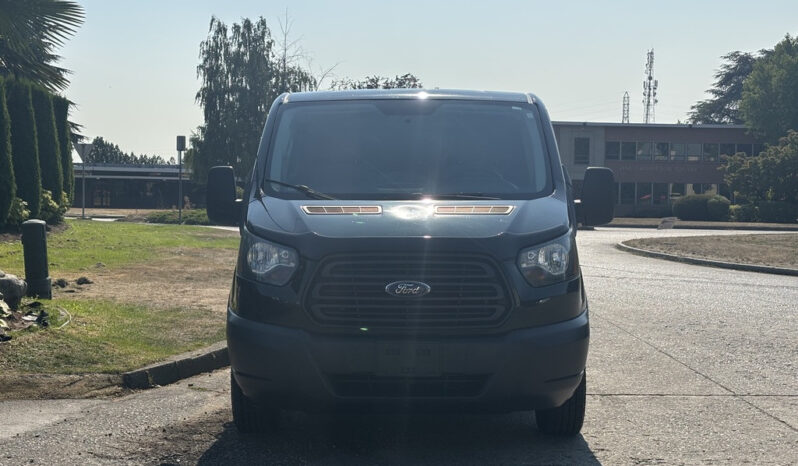 
								2016 Ford Transit-150 full									