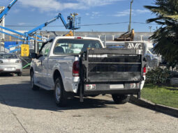 
										2006 Ford F-250 Super Duty full									