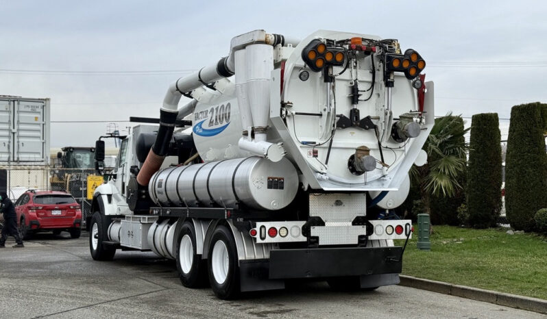 
								2013 International WorkStar full									
