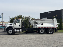 
										2013 International 7400 full									