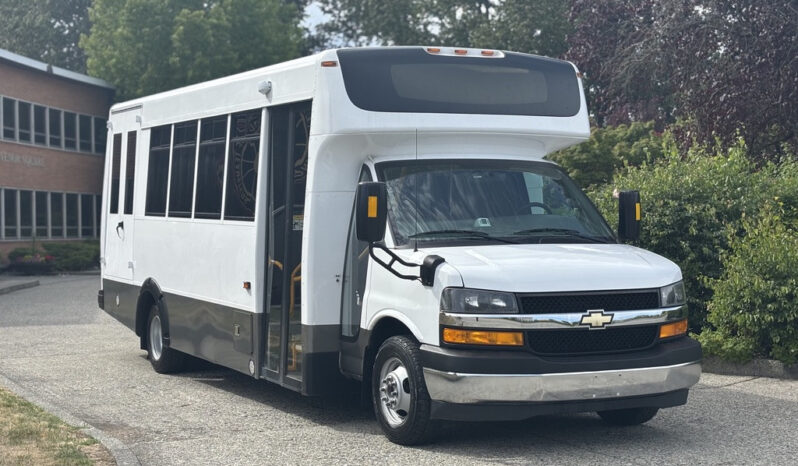 
								2020 Chevrolet Express 4500 full									