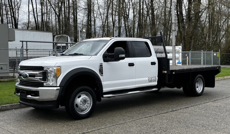 
								2017 Ford F-550 full									