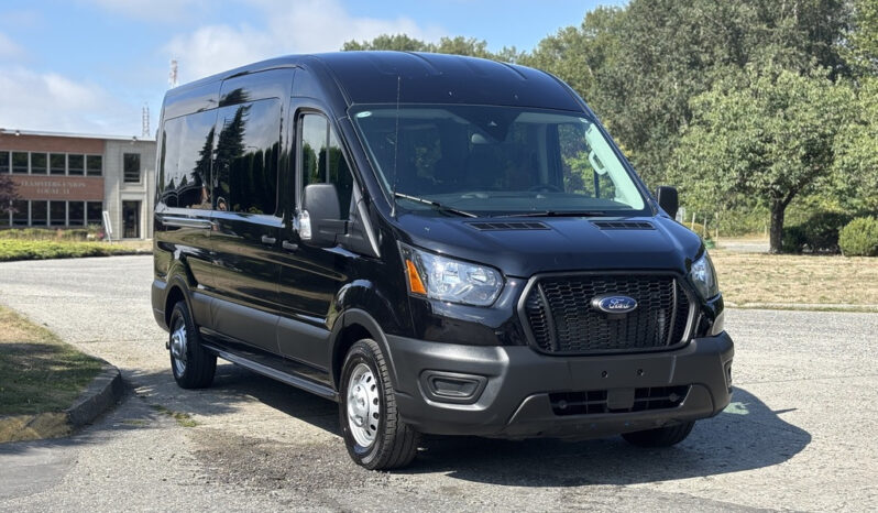 
								2025 Ford Transit full									
