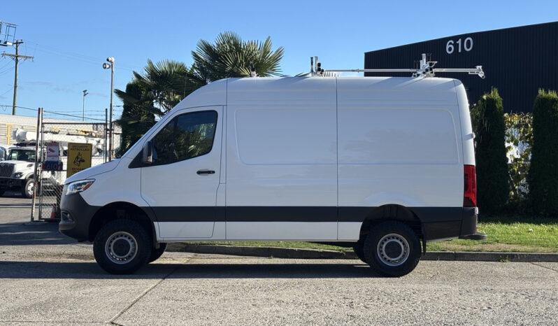 
								2024 Mercedes-Benz Sprinter full									