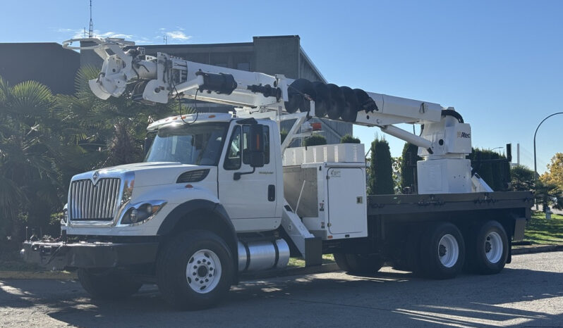 
								2011 International WorkStar full									