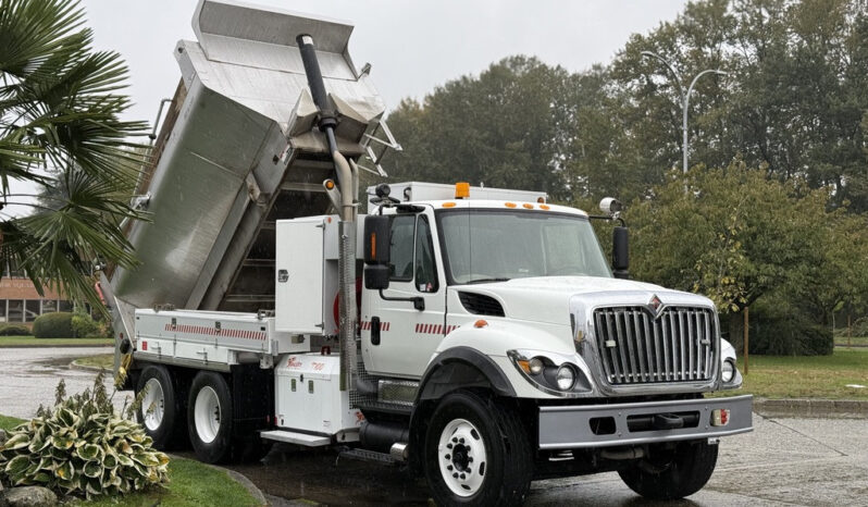 
								2011 International WorkStar full									