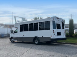 
										2020 Chevrolet Express 4500 full									
