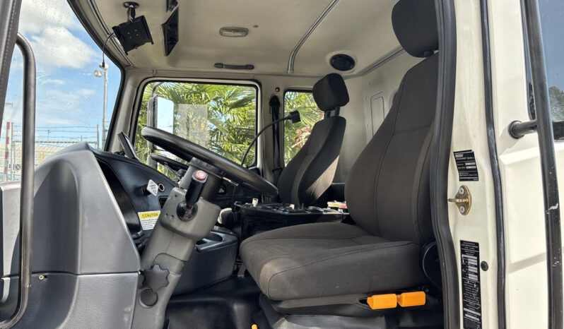 
								2012 Autocar Xpert full									