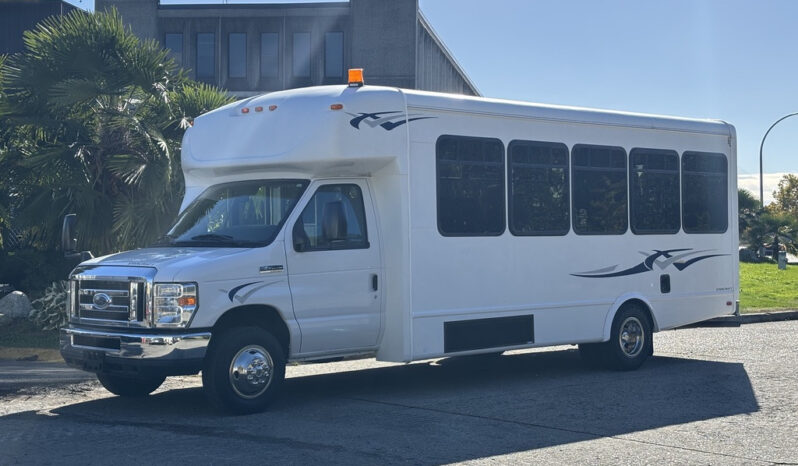 
								2013 Ford Econoline full									