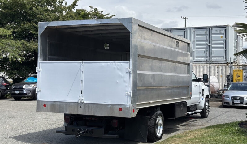 
								2020 Chevrolet Silverado 5500HD full									
