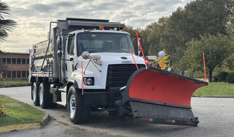 
								2013 Freightliner 114SD full									