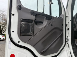 
										2016 Freightliner 108SD full									