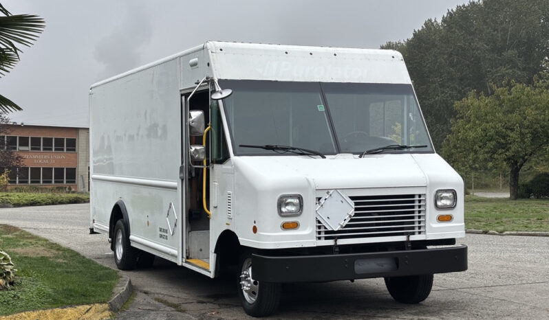 
								2012 Ford E-450 Super Duty full									