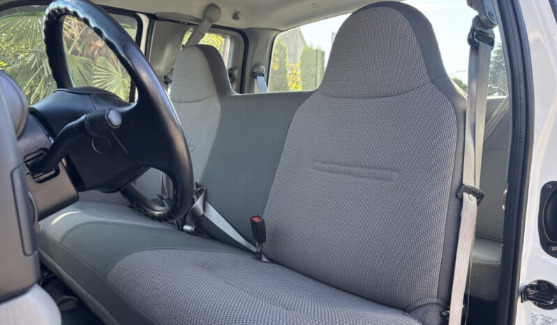 
								2006 Ford F-250 Super Duty full									