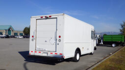 
										2009 Ford E-450 Super Duty full									