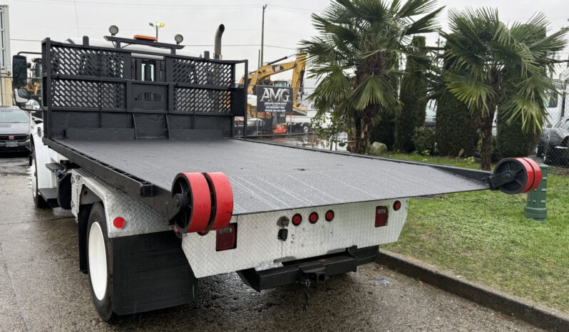 
								2019 Freightliner M2 106 full									