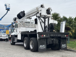 
										2013 Freightliner 114SD full									