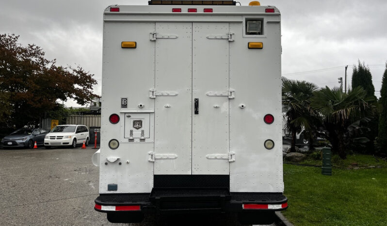 
								2005 Morgan Olson Workhorse full									