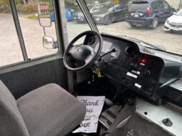 
										2012 Ford E-450 Super Duty full									