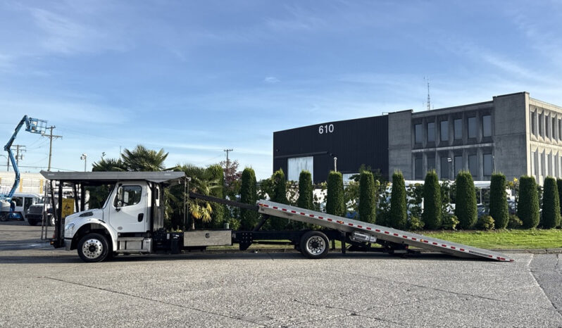 
								2022 Freightliner M2 106 full									