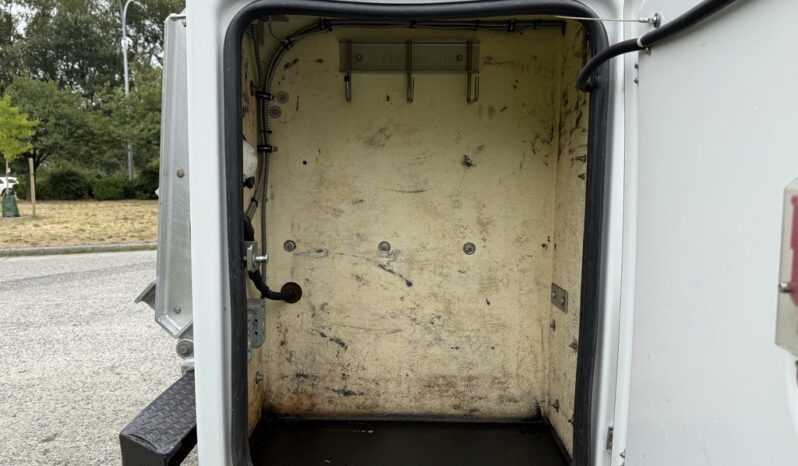 
								2008 Ford F-450 full									