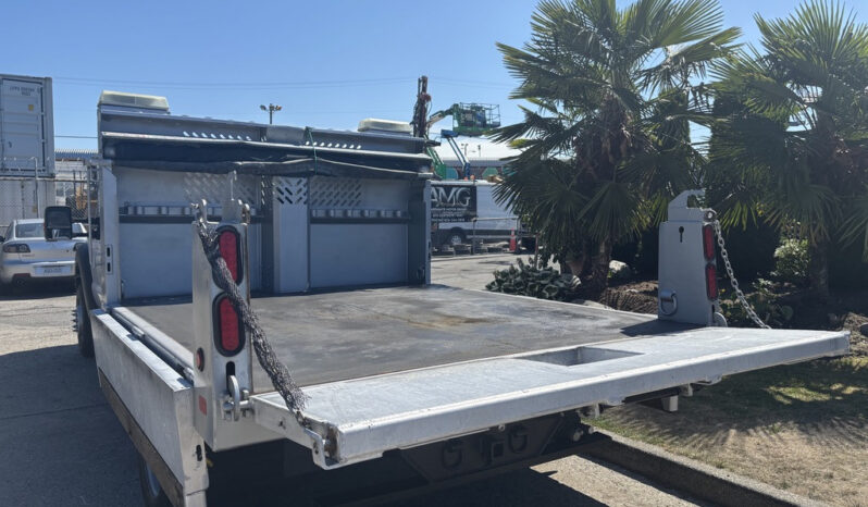 
								2016 Ford F-550 full									